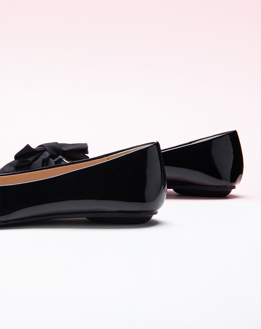 Unique 2024 black flats