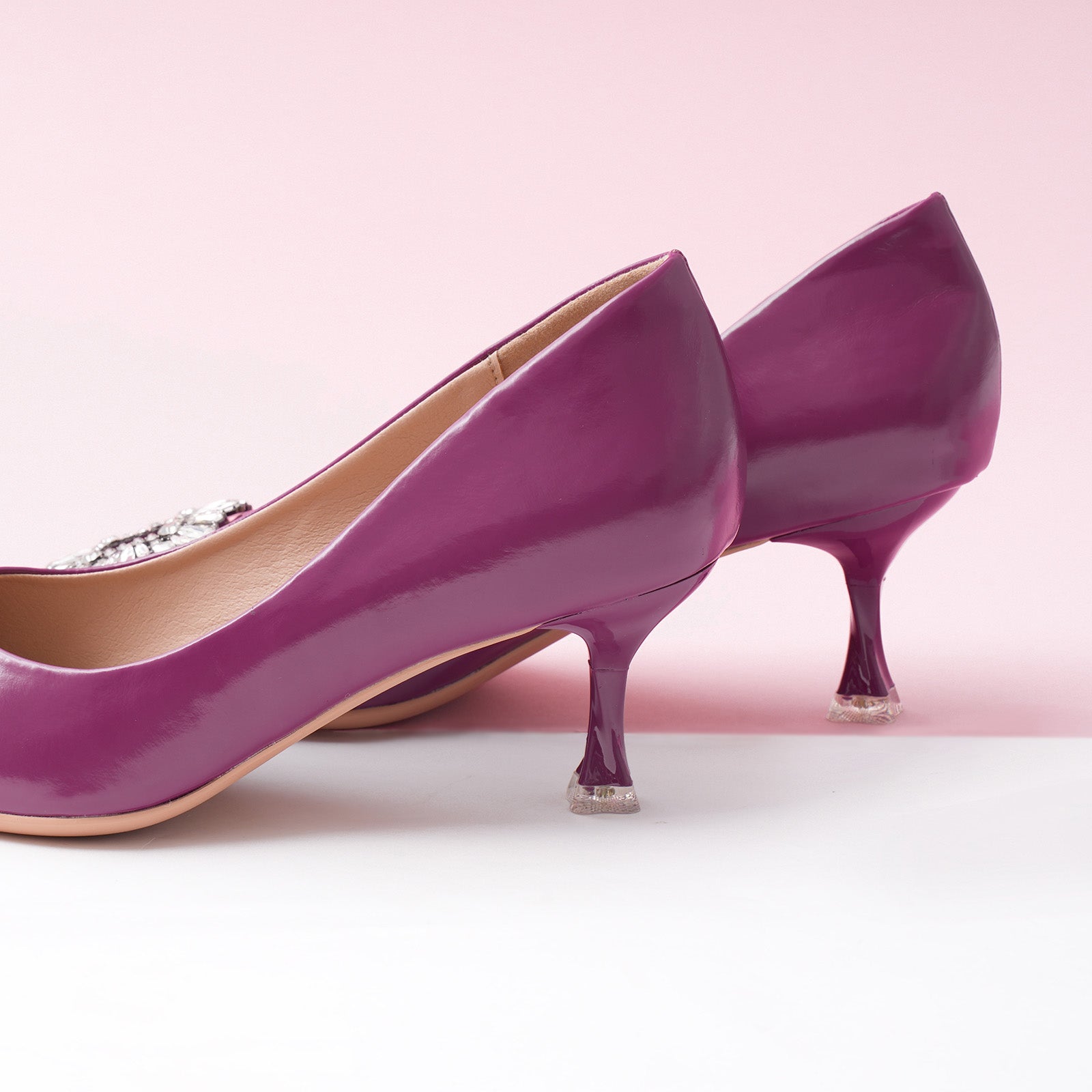 Elegant Purple Crystal Buckle Women Pumps.